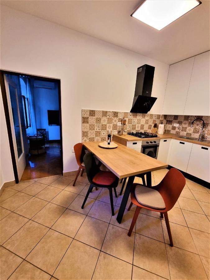 Arena Apartment